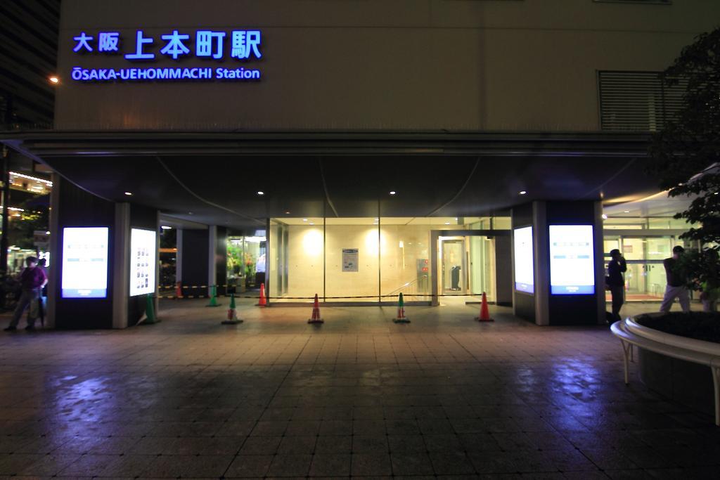 Yadokari Namba Hostel Osaka Exterior foto