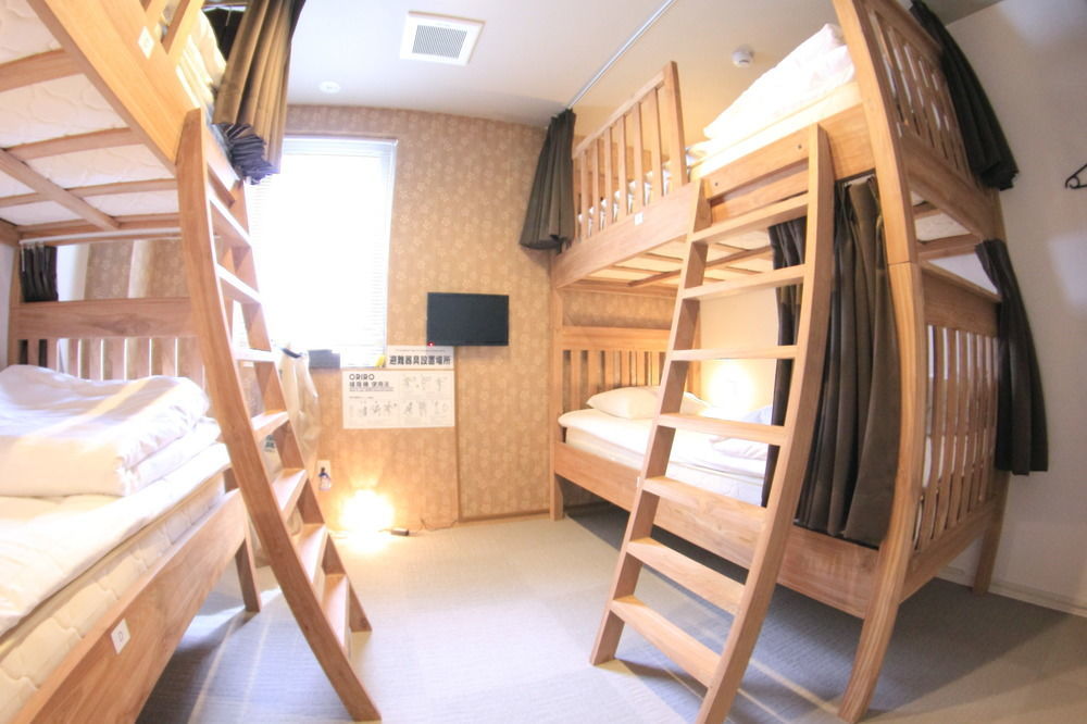 Yadokari Namba Hostel Osaka Exterior foto