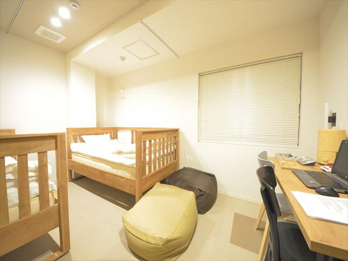Yadokari Namba Hostel Osaka Exterior foto